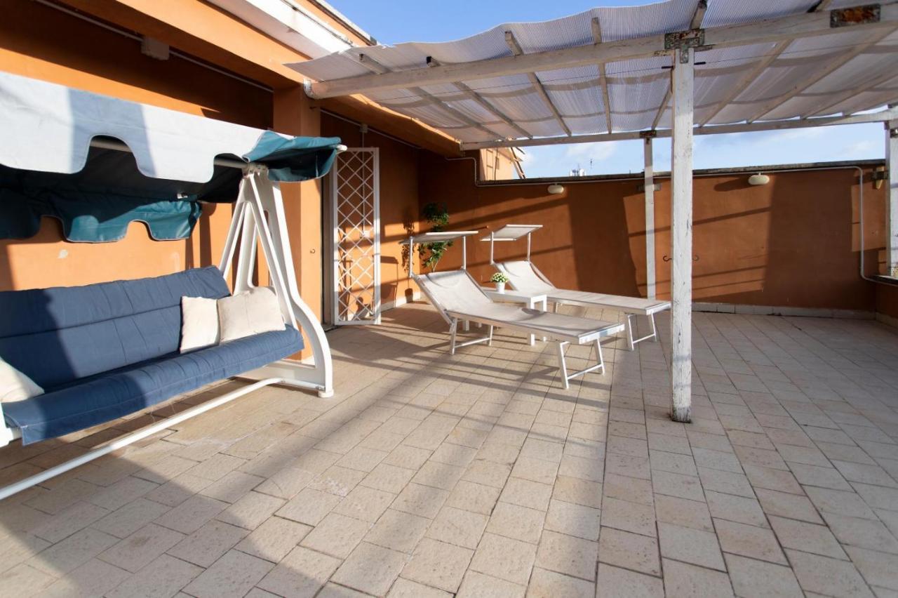 Casa Aurora - Terrazza Con Vista San Pietro Daire Roma Dış mekan fotoğraf